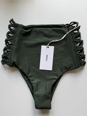 MIKOH Gold Coast Hi Waisted Bottom in Jungle  NWT Size M